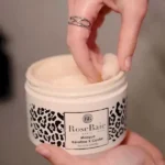 APPLICATION gamme-caviar-roseabaie-masque